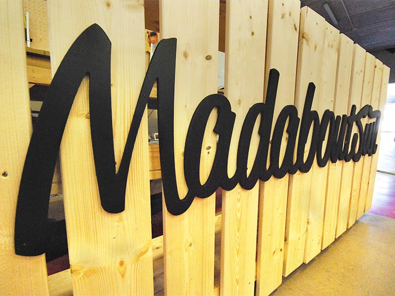 letras para mostrador de tienda