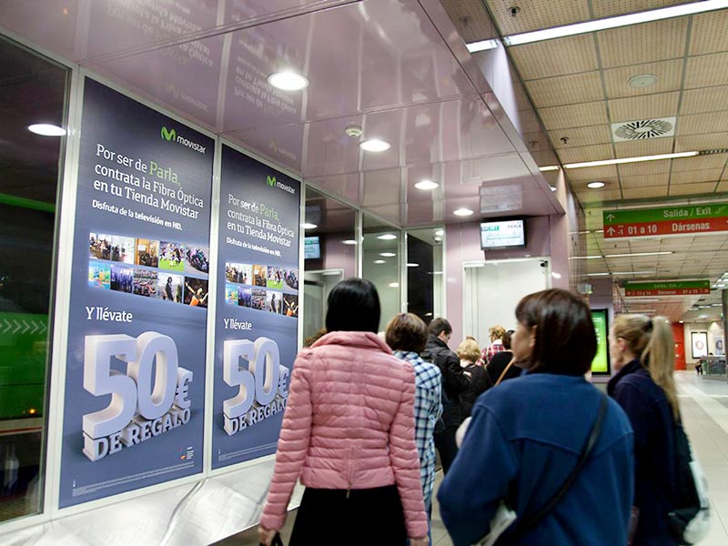 instalación de vinilos publicitarios