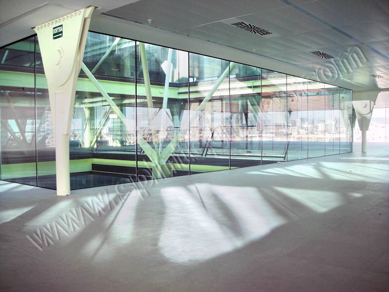 láminas solares para oficinas